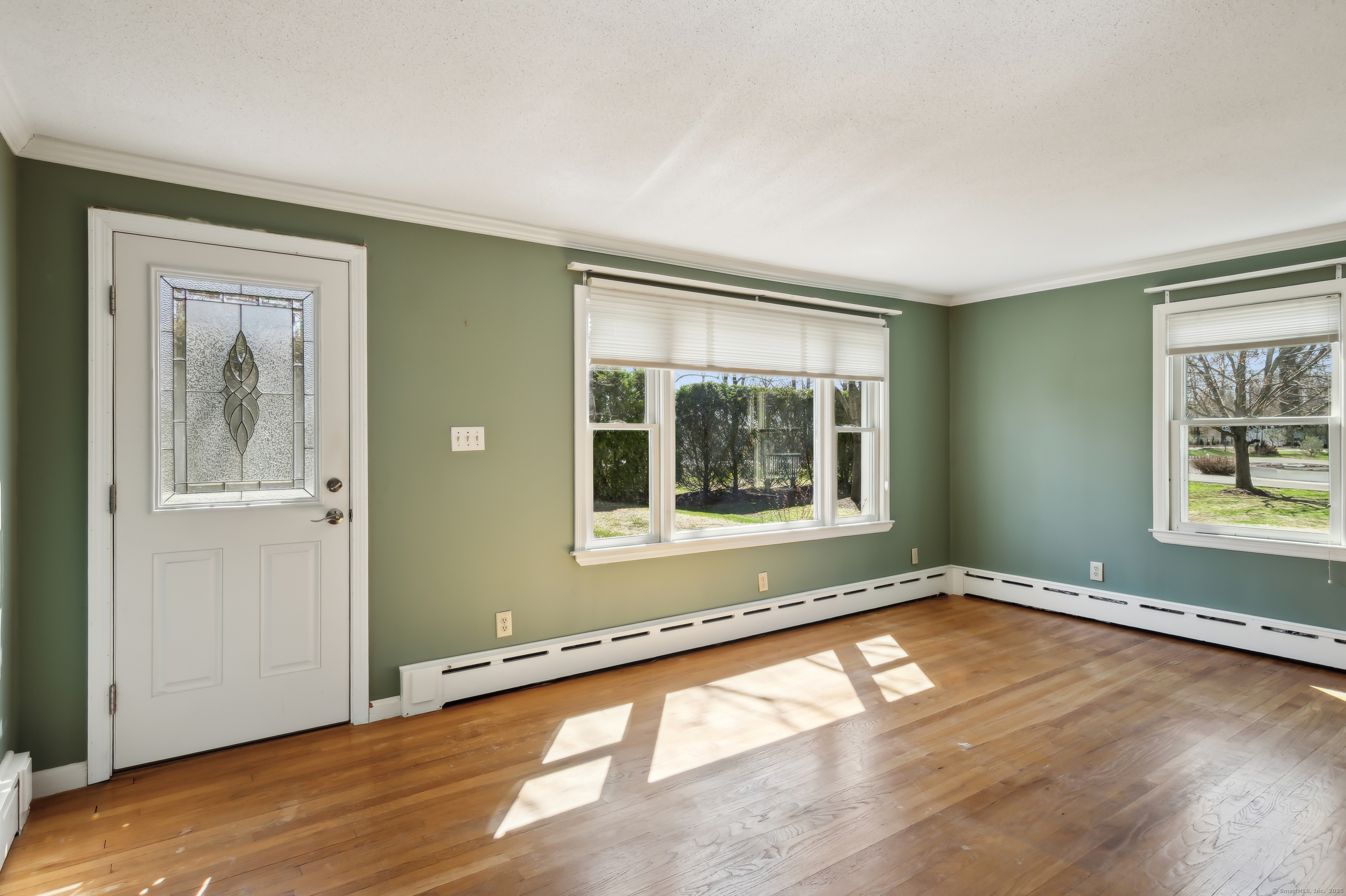 1099 N Grand Street, Suffield, Connecticut image 4