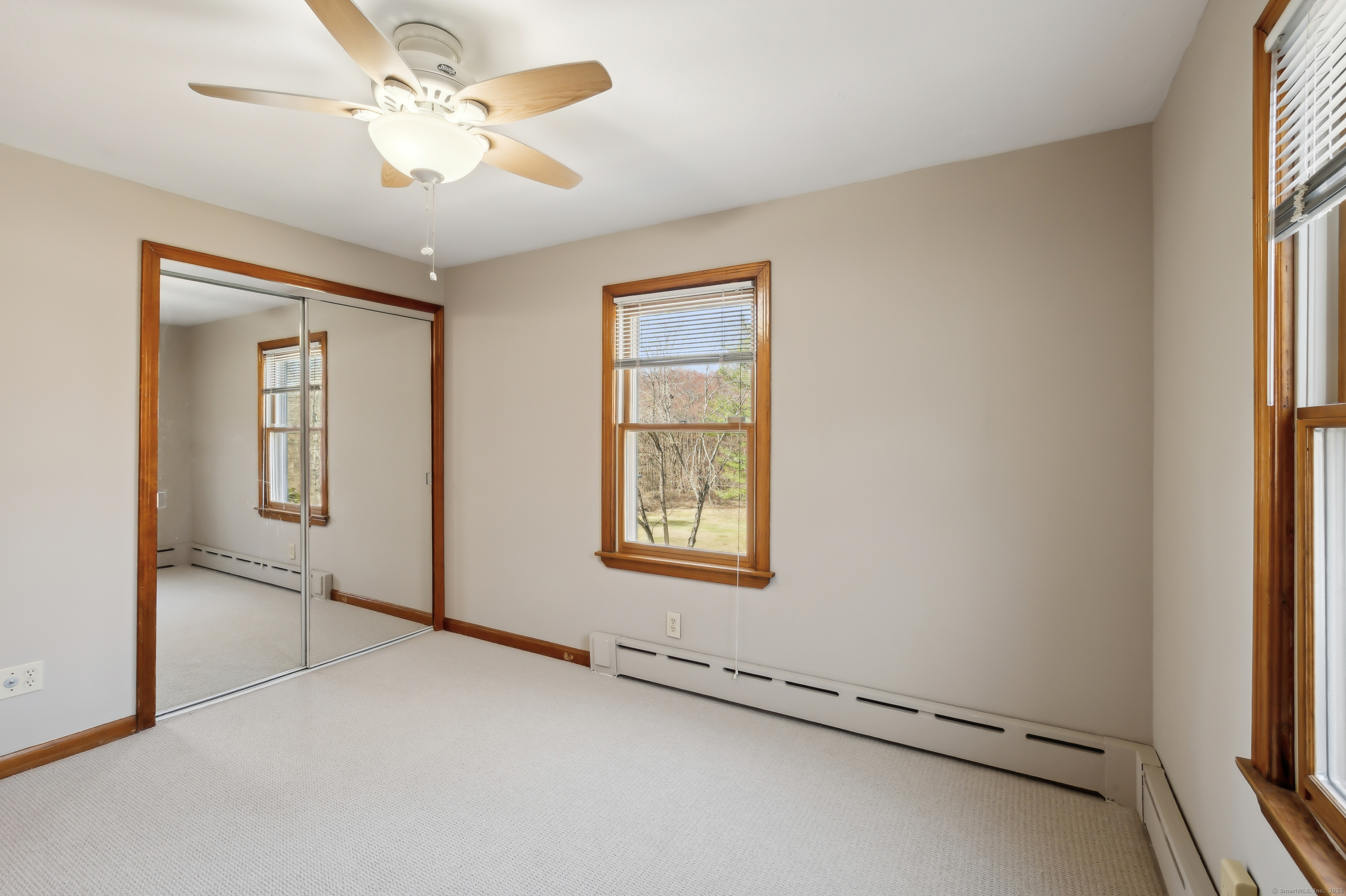 1099 N Grand Street, Suffield, Connecticut image 18