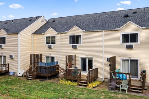 Tiny photo for 84 Stoneheights Drive #84, Waterford, CT 06385 (MLS # 24136005)