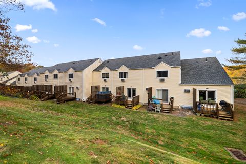 Tiny photo for 84 Stoneheights Drive #84, Waterford, CT 06385 (MLS # 24136005)