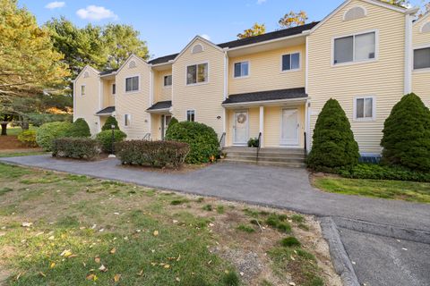 Tiny photo for 84 Stoneheights Drive #84, Waterford, CT 06385 (MLS # 24136005)