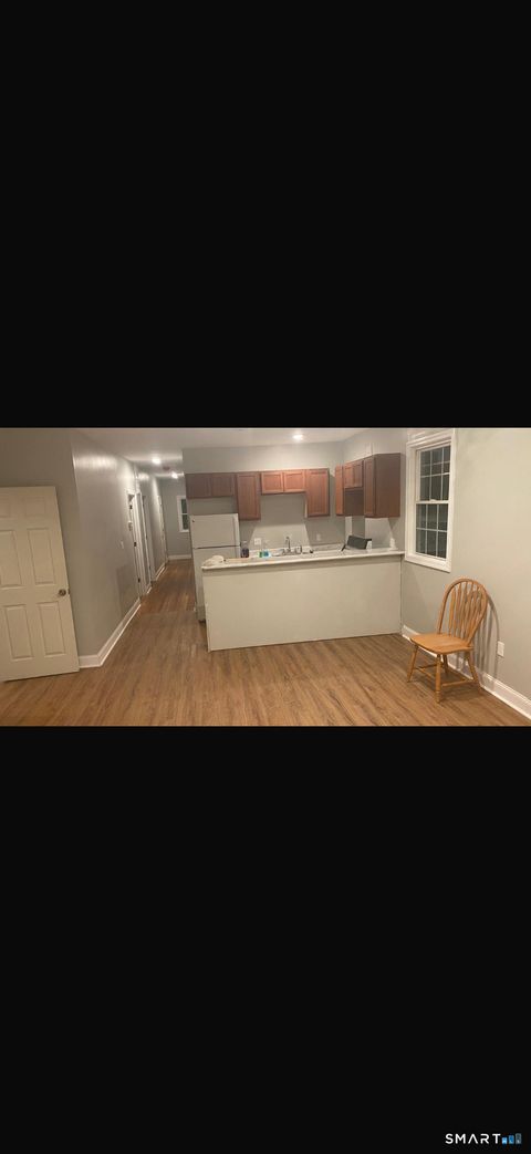 Multifamily For Rent - 142 Chestnut Avenue<br/> Waterbury, CT 06710