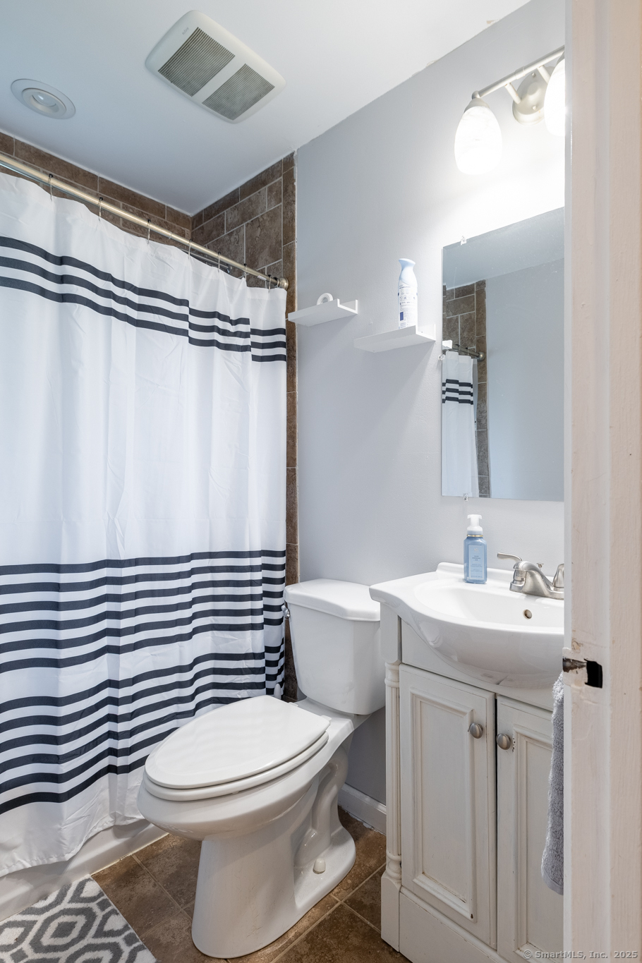 111 Milton Road, Bristol, Connecticut image 10