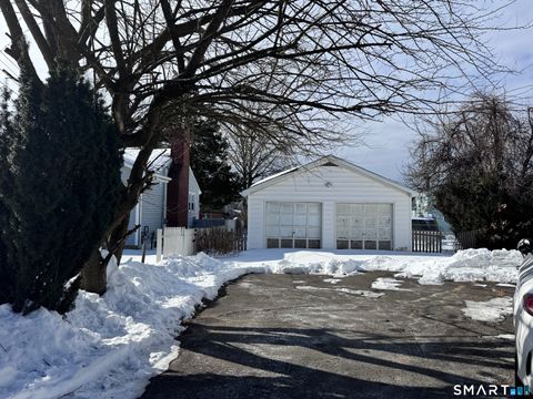 Tiny photo for 214 York Road, Fairfield, CT 06825 (MLS # 24152507)