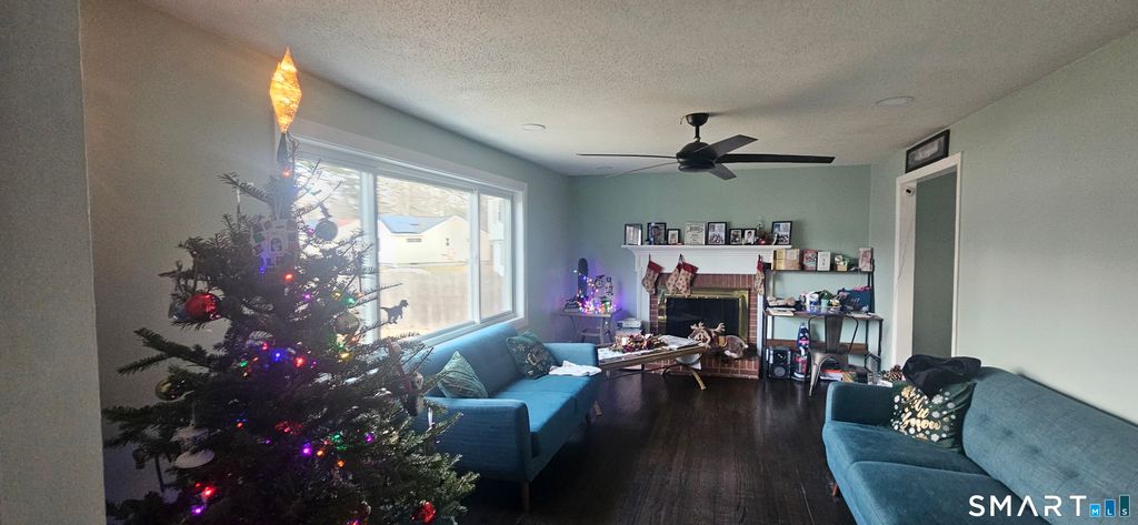 Photo of 60 Nod Road, Windsor, CT 06095 (MLS # 24145736)