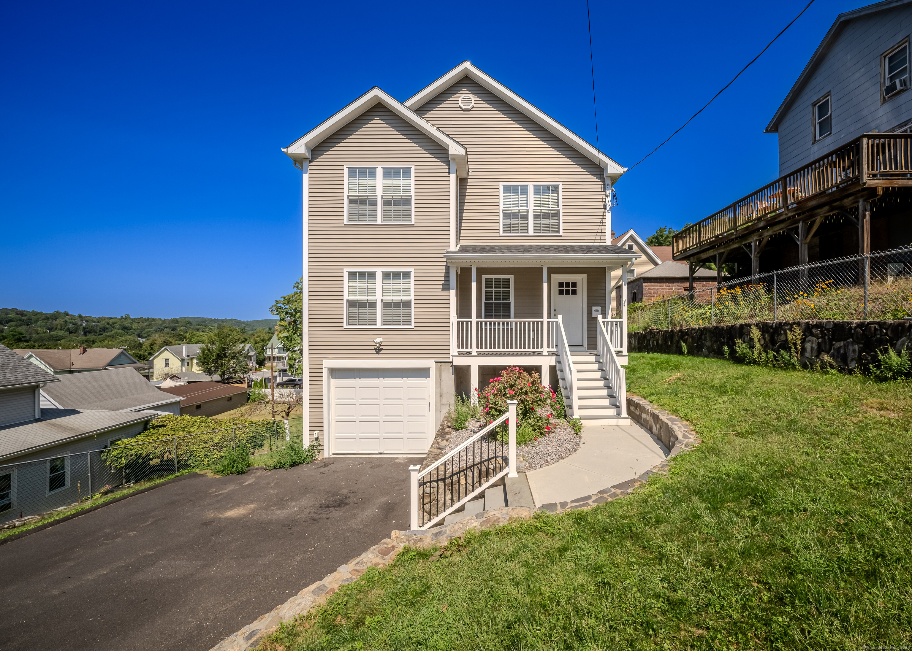 View Naugatuck, CT 06770 house