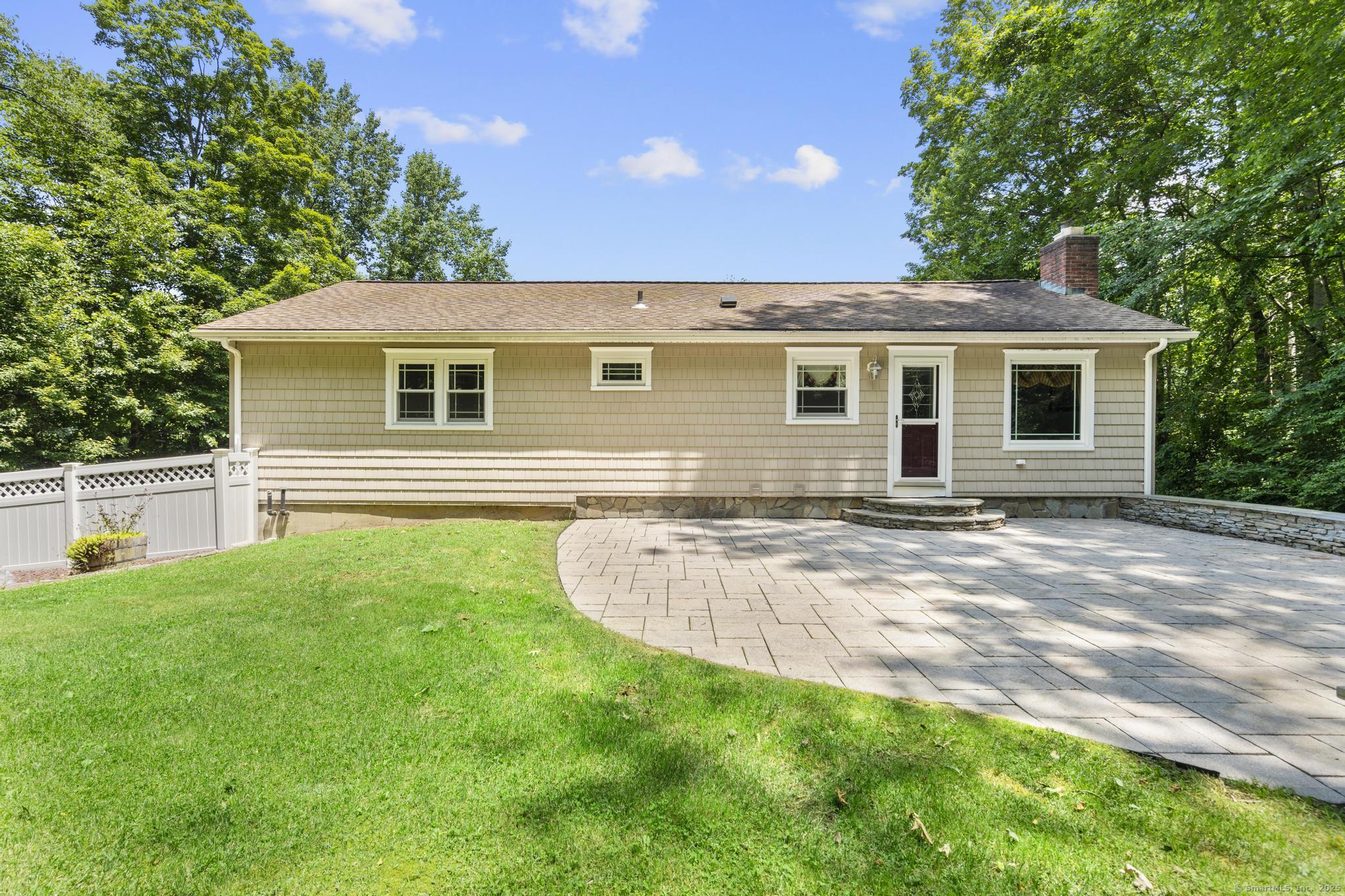 137 Quaker Farms Road