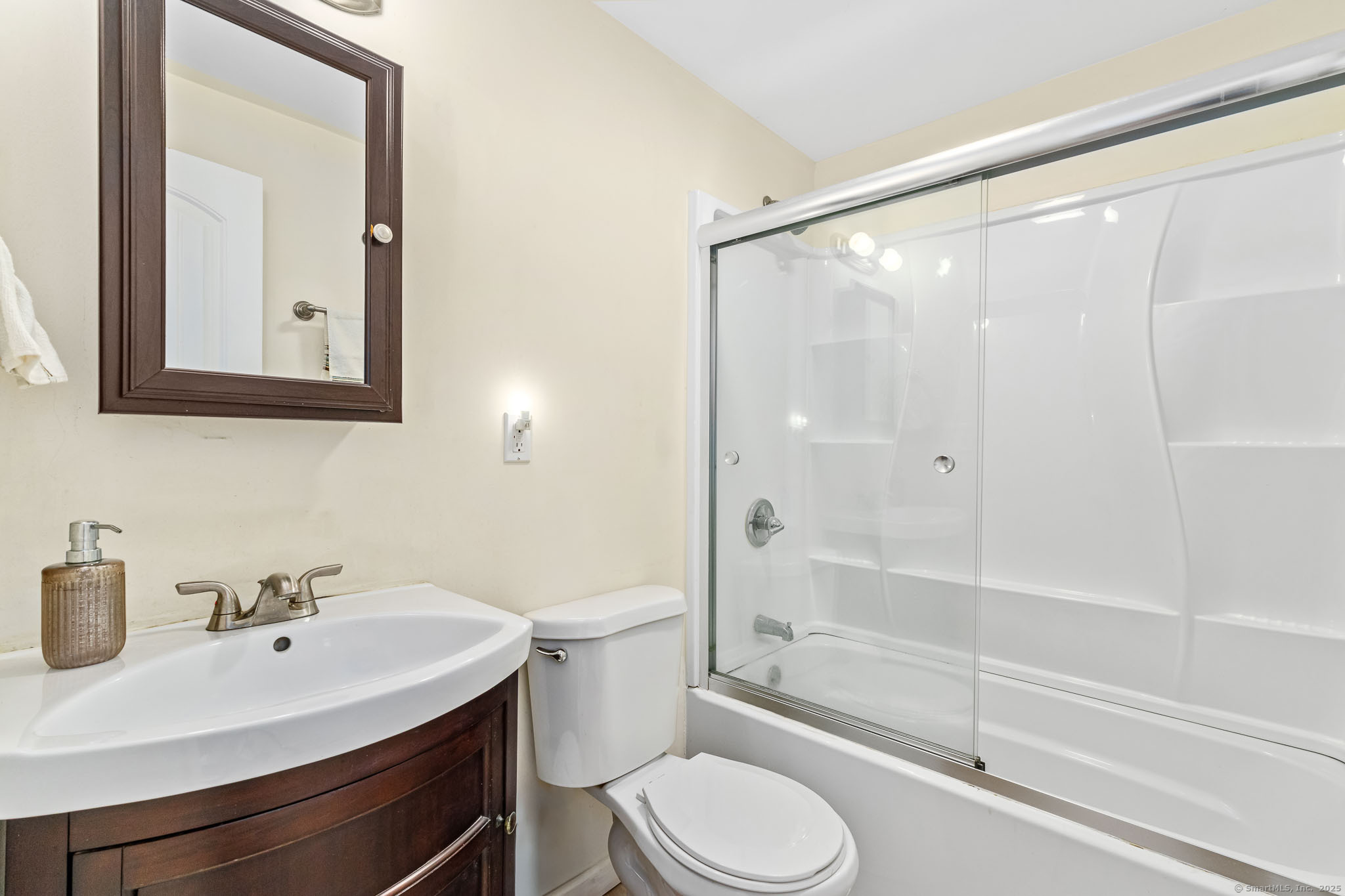 76 Nancy Road, New Britain, Connecticut image 15