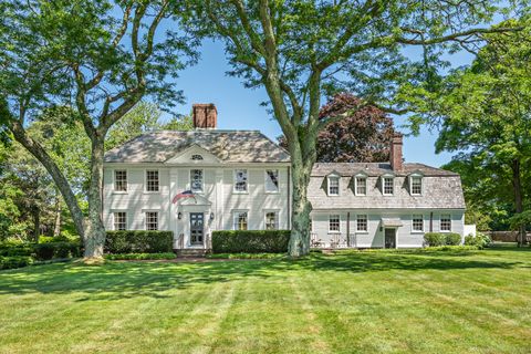 264 Taugwonk Road Stonington CT 06378