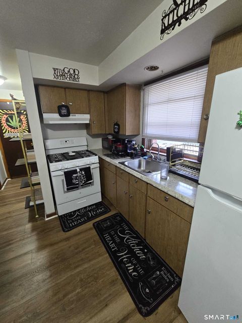 Tiny photo for 880 First Avenue, West Haven, CT 06516 (MLS # 24155404)