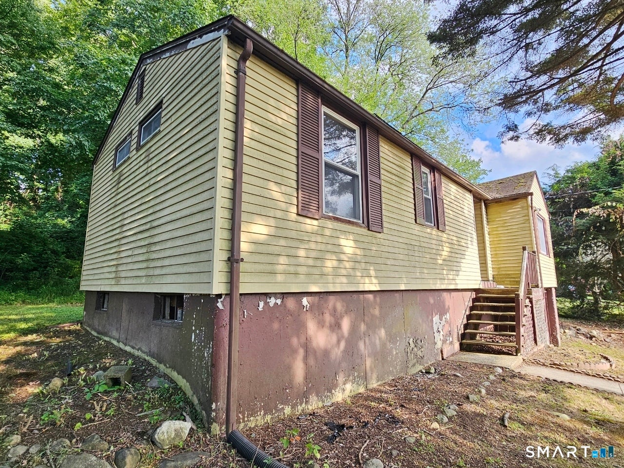 66 Chesterfield Avenue