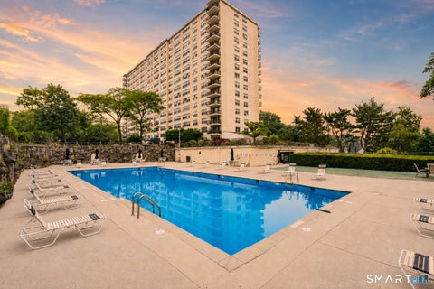 Photo of 2625 Park Avenue #11F, Bridgeport, CT 06604 (MLS # 24193673)