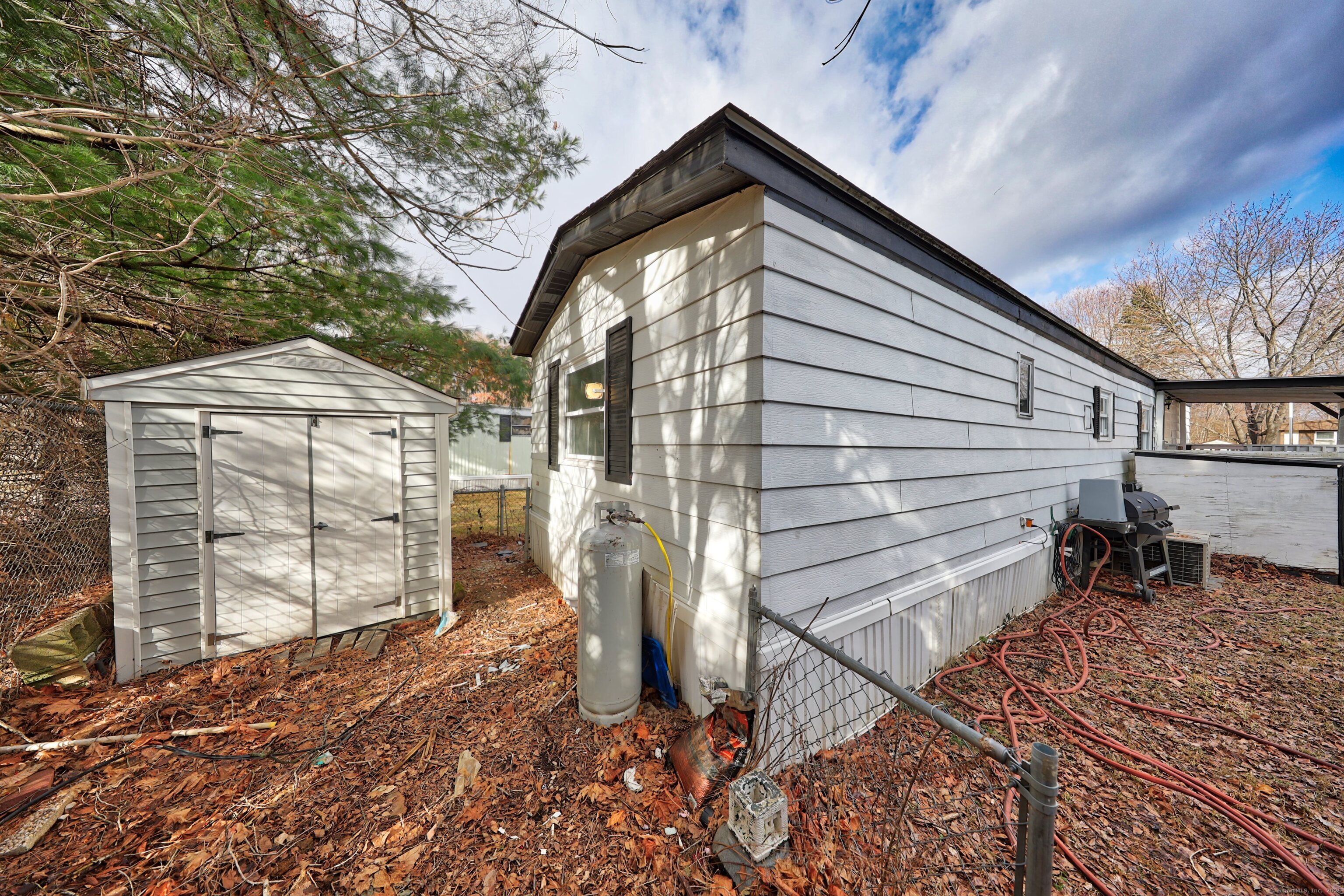 8 Thunderbird Drive, Naugatuck, Connecticut image 5