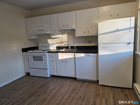 Photo of 100 Hickory Street #L, Norwich, CT 06360 (MLS # 24154330)