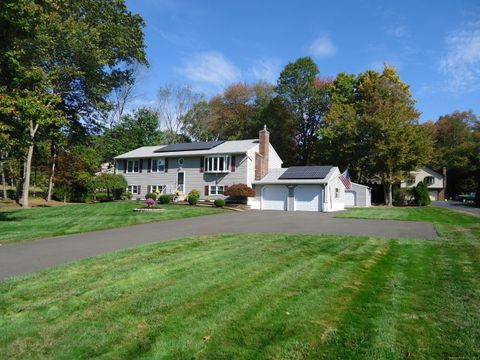 20 Fawn Ridge Drive North Haven CT 06473