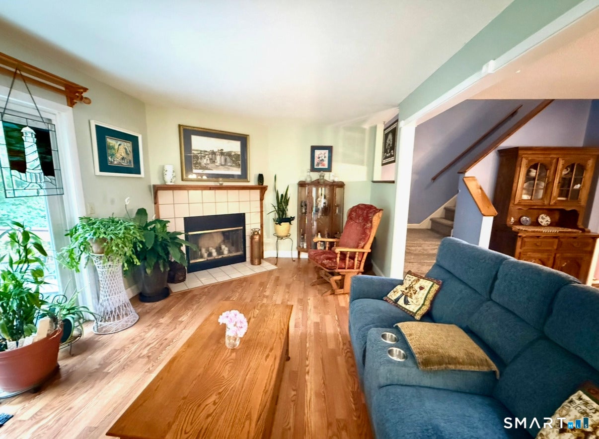 745 Merrow Road 155