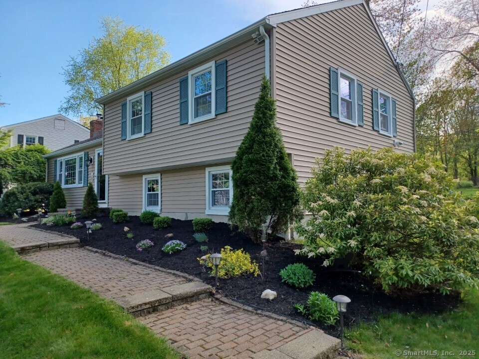 30 Benedict Road, Bethel, Connecticut image 3