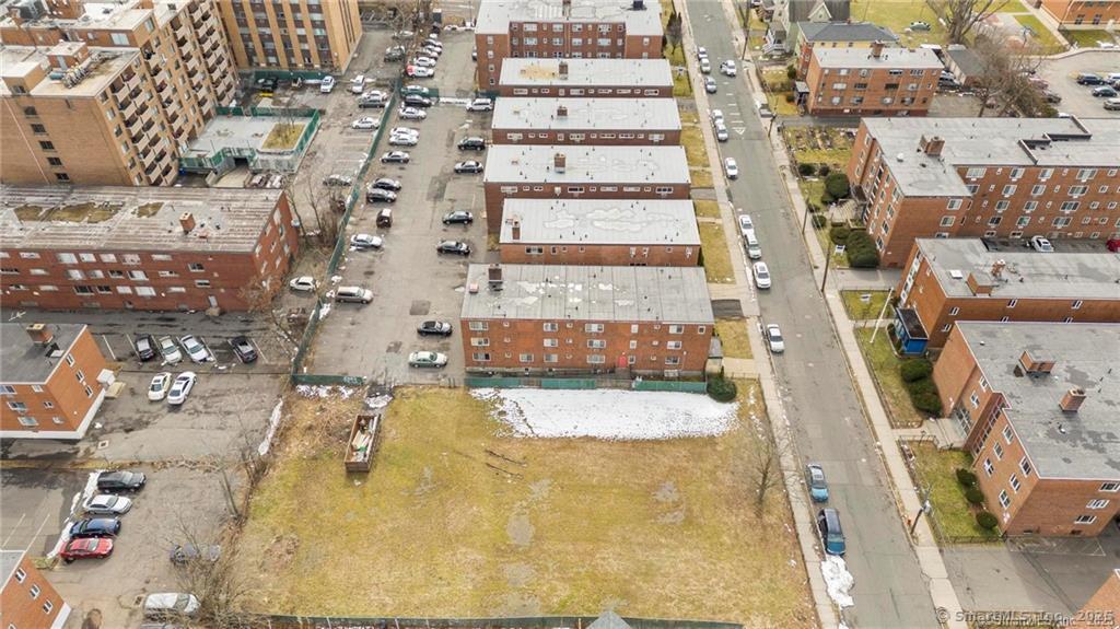 32 Huntington Street