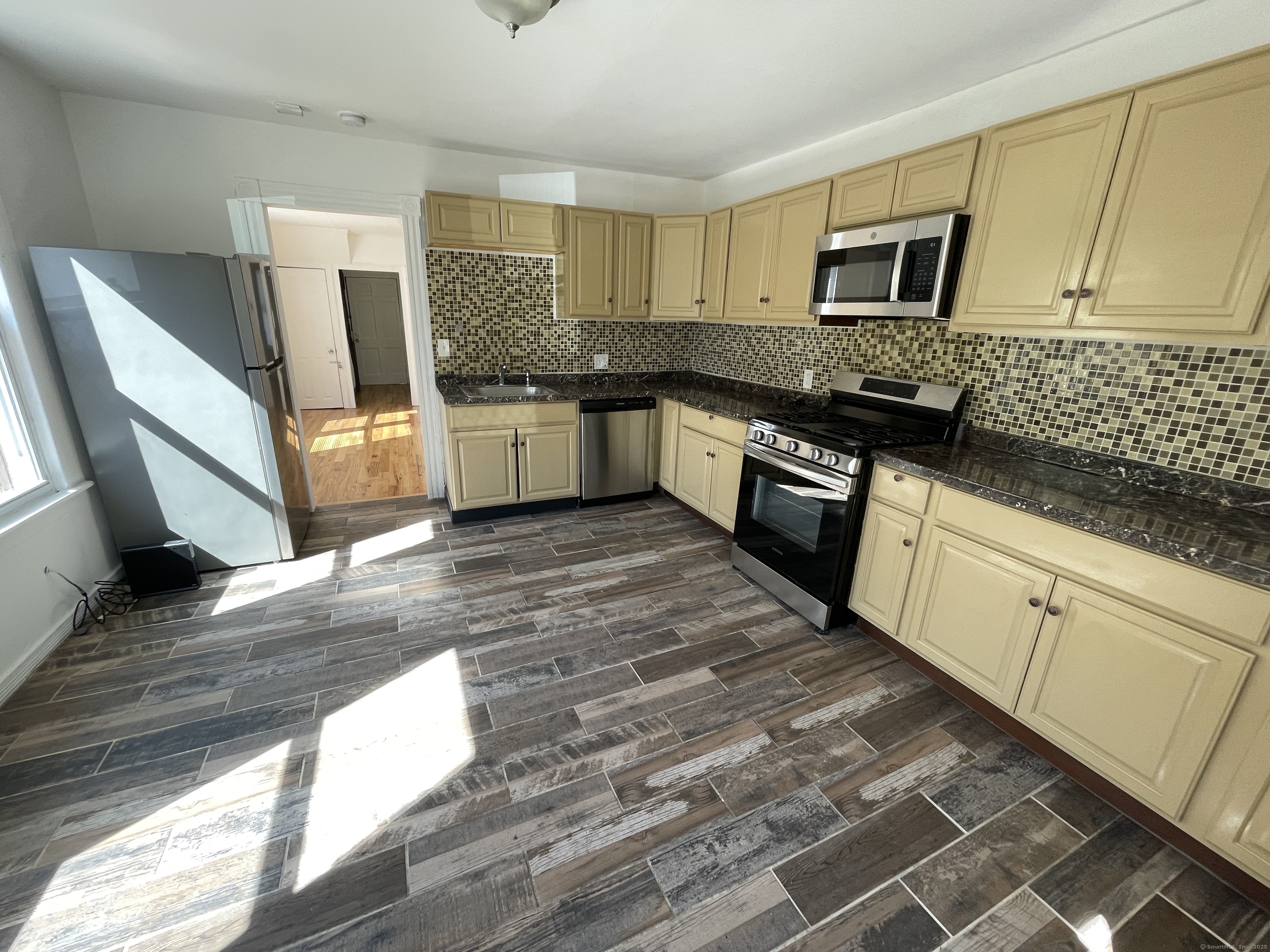 Photo 1 of Henry Street, New Haven, Connecticut, $2,650, Web #: 24089532