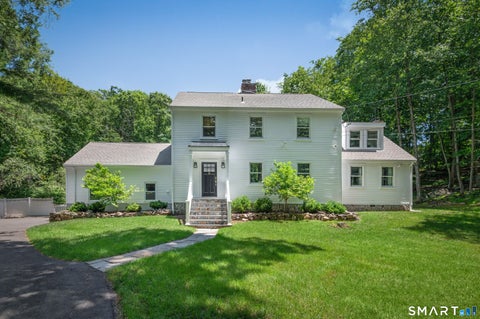 Photo of 564 Barrack Hill Road, Ridgefield, CT 06877 (MLS # 24186329)