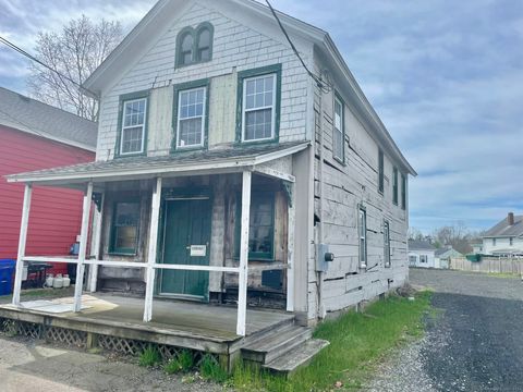 Photo of 303 Main Street, Branford, CT 06405 (MLS # 24011831)