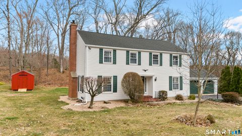 Photo of 20 Inchcliffe Drive, Ledyard, CT 06335 (MLS # 24165094)