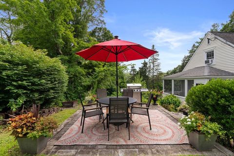 Tiny photo for 5 Rabbit Lane, Brookfield, CT 06804 (MLS # 24116817)