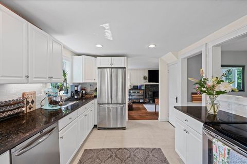 Tiny photo for 5 Rabbit Lane, Brookfield, CT 06804 (MLS # 24116817)