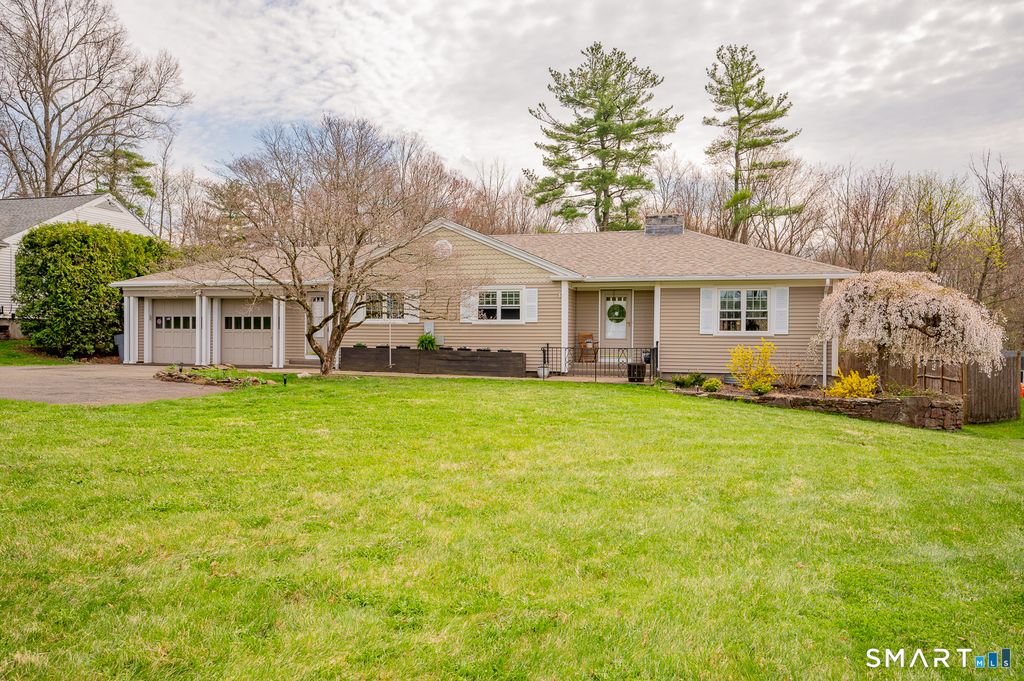 Photo of 5 Bridge Lane, Enfield, CT 06082 (MLS # 24165530)