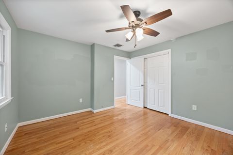 Tiny photo for 140 Townsend Terrace, New Haven, CT 06512 (MLS # 24133330)