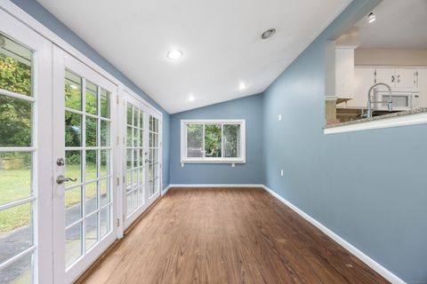 Tiny photo for 140 Townsend Terrace, New Haven, CT 06512 (MLS # 24133330)