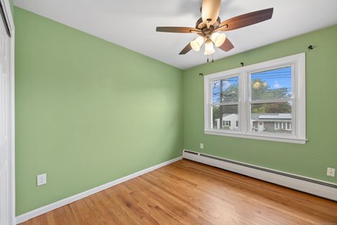 Tiny photo for 140 Townsend Terrace, New Haven, CT 06512 (MLS # 24133330)