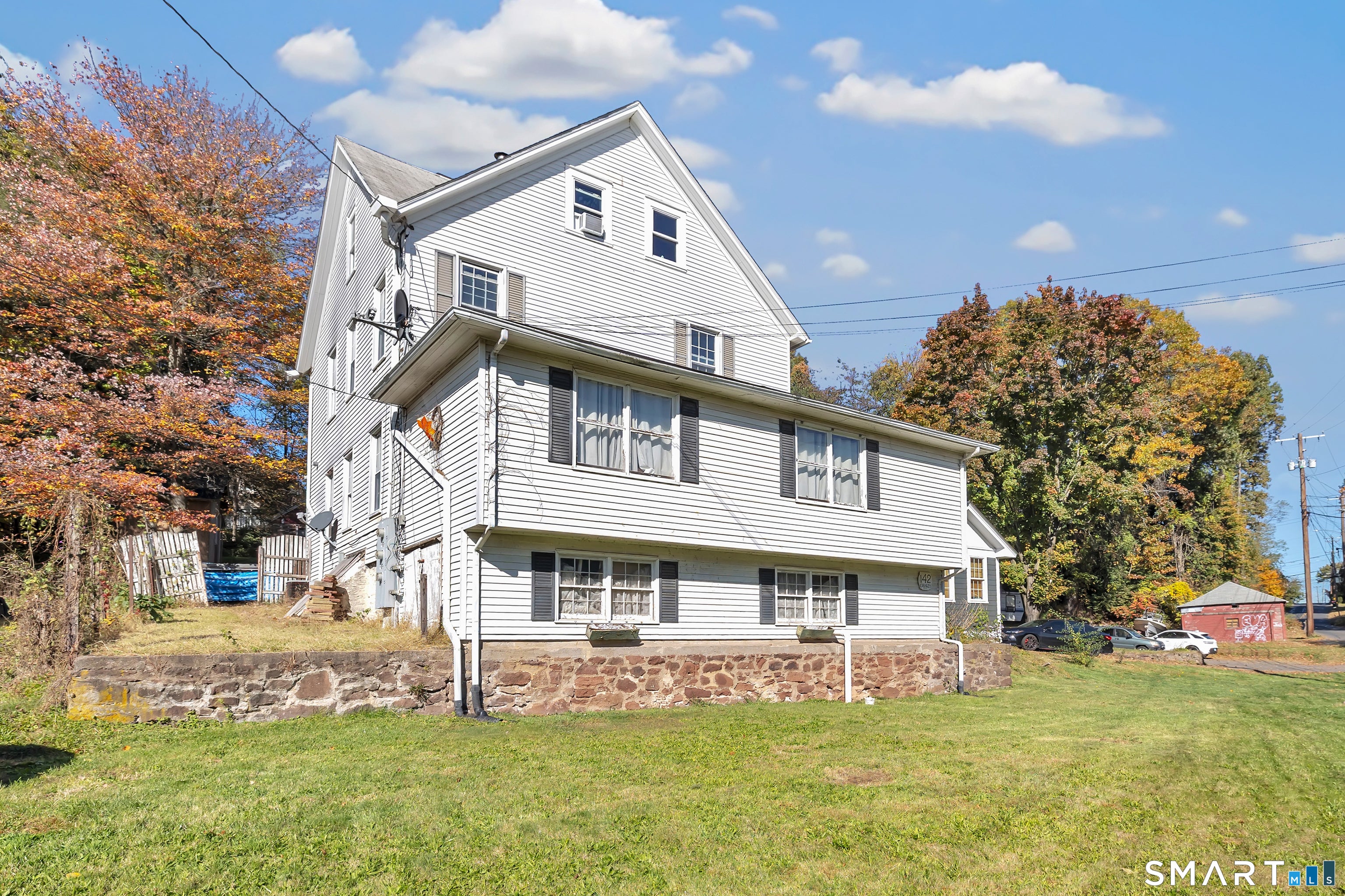 142 Gracey Avenue