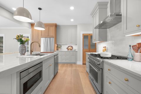 Tiny photo for 16 Chevas Road, Avon, CT 06001 (MLS # 24131693)