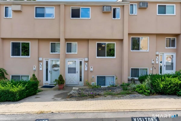 608 SHENNECOSSETT RD APT C101, GROTON, CT 06340 - Image f1423a9bbb8ba7477bc3db1fdab663f1/3397572183