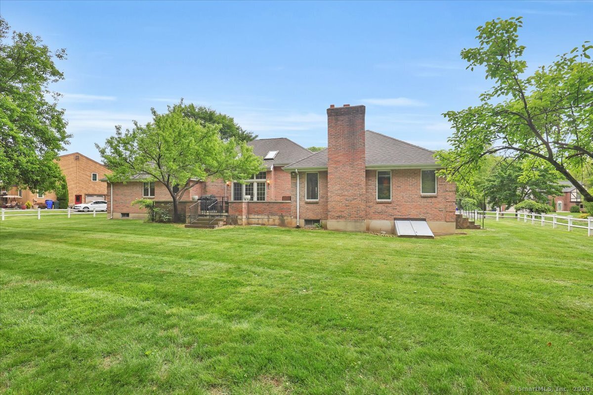 101 Langford Lane, East Hartford, Connecticut image 22