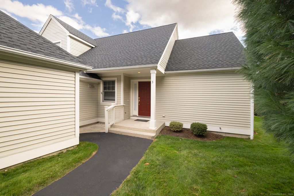 Photo of 3 Pommel Lane #3, Middlebury, CT 06762 (MLS # 24134740)
