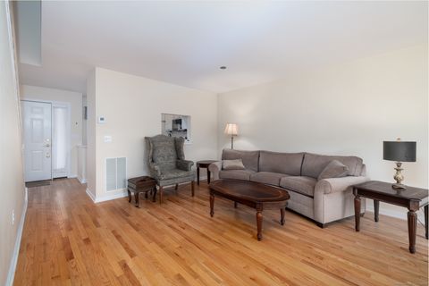 Tiny photo for 3 Pommel Lane #3, Middlebury, CT 06762 (MLS # 24134740)