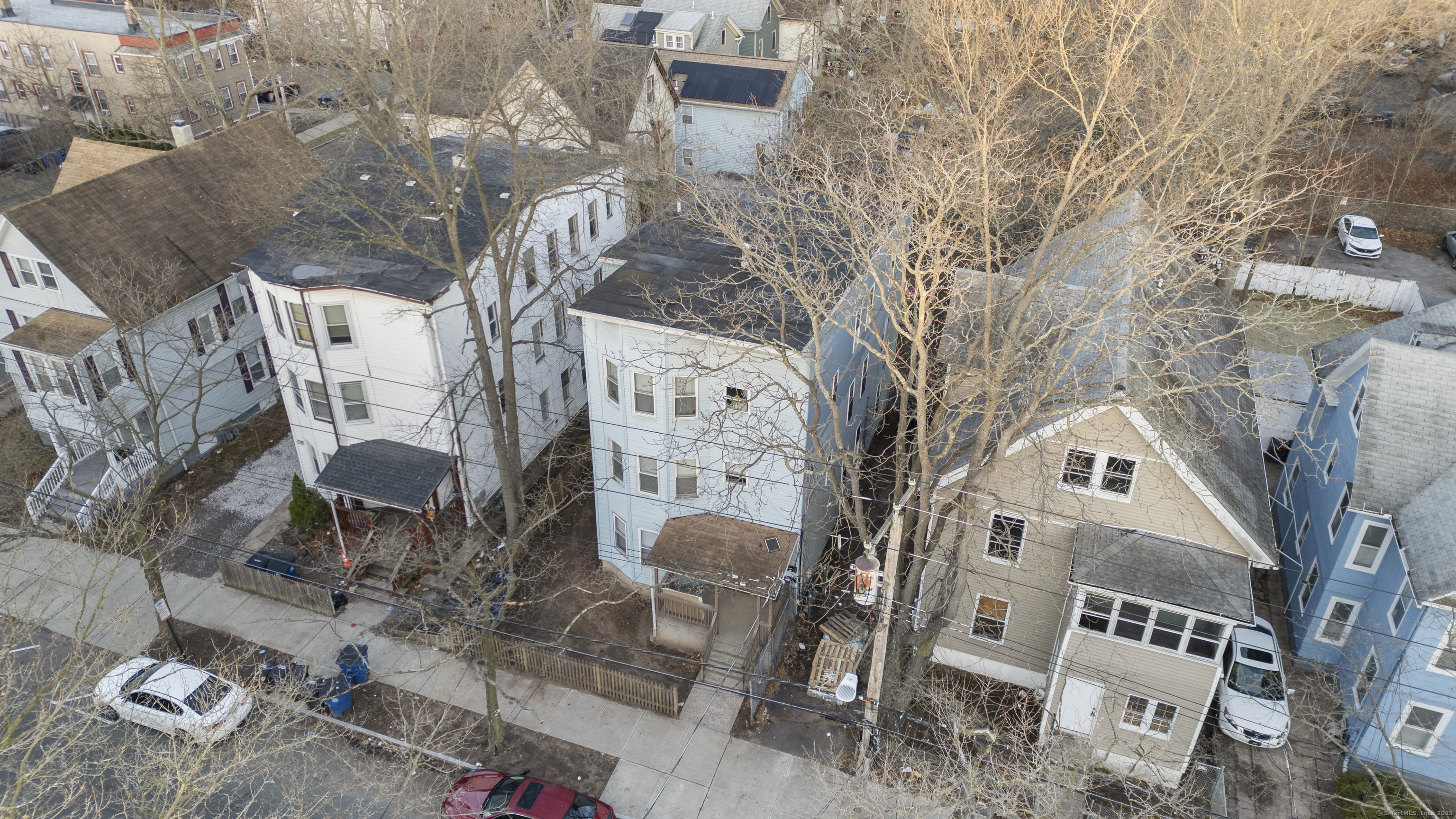700 Winchester Avenue