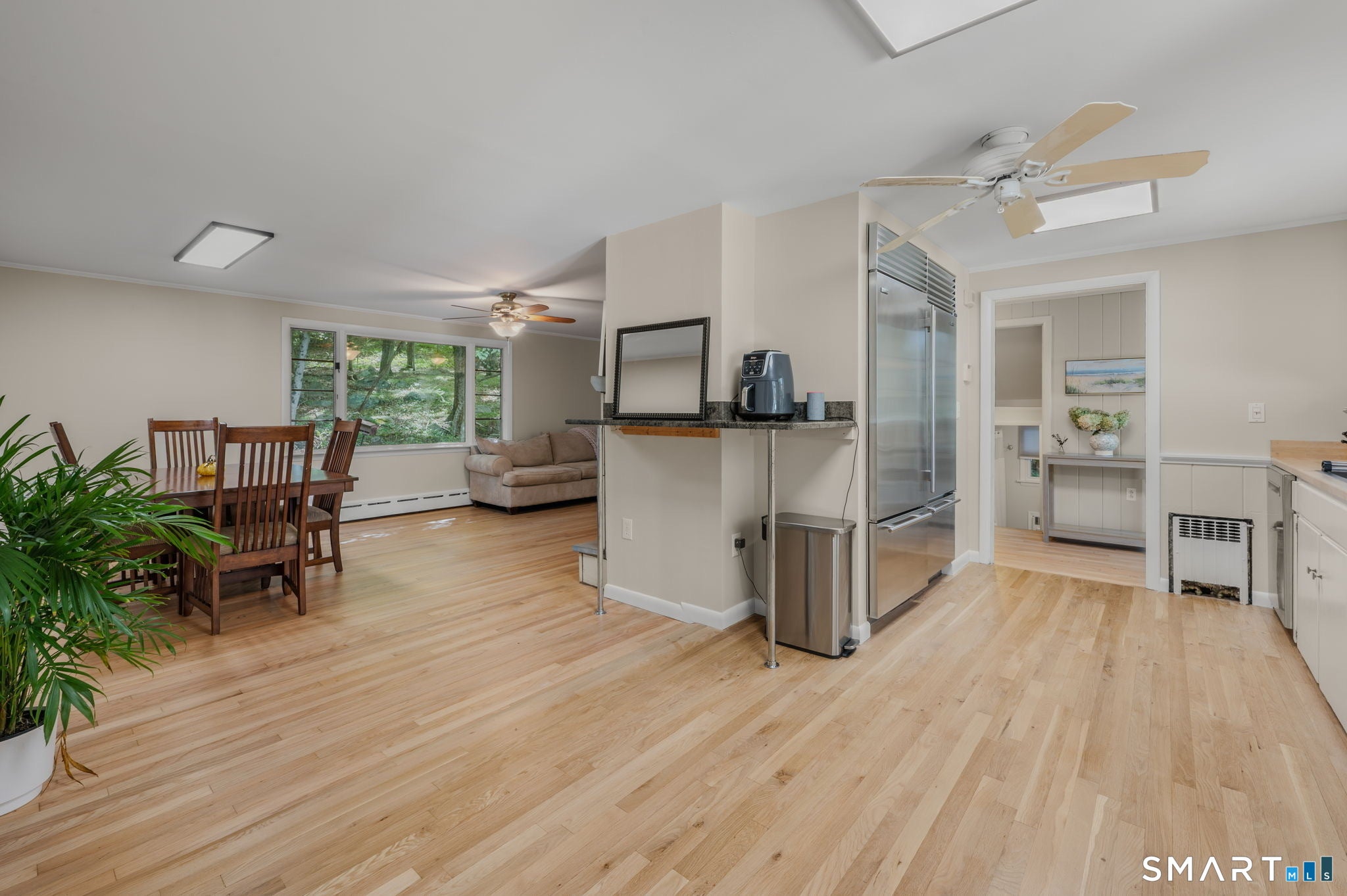 24 Long Hill Road