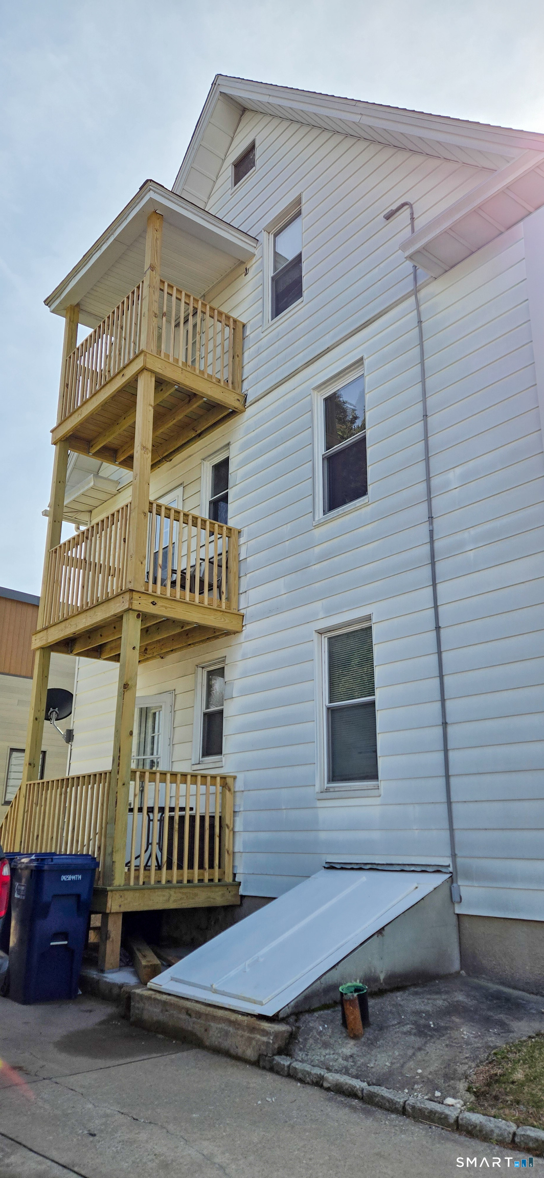 141 Division Street