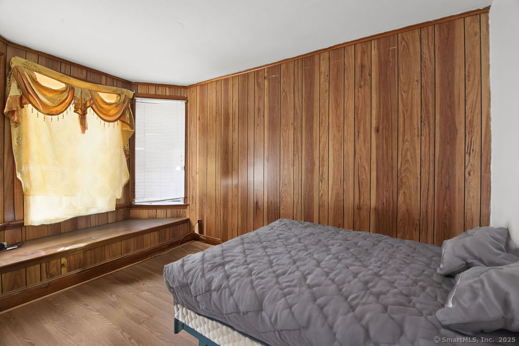 New Britain, Connecticut 06053, United States, 6 Bedrooms Bedrooms, ,2 BathroomsBathrooms,Residential,Active,13037