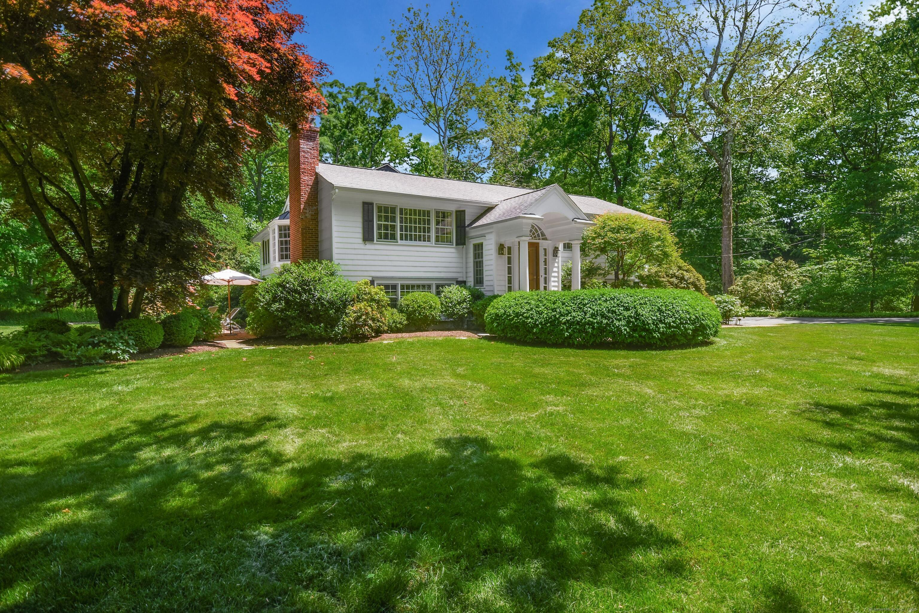 Property for Sale at 26 Silver Ridge Road, New Canaan, Connecticut - Bedrooms: 4 
Bathrooms: 2.5 
Rooms: 10  - $1,459,000