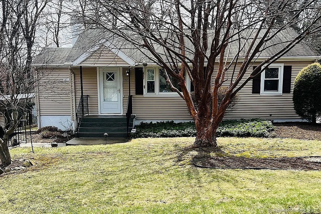 57 Maccormack Drive, Wolcott, Connecticut image 1
