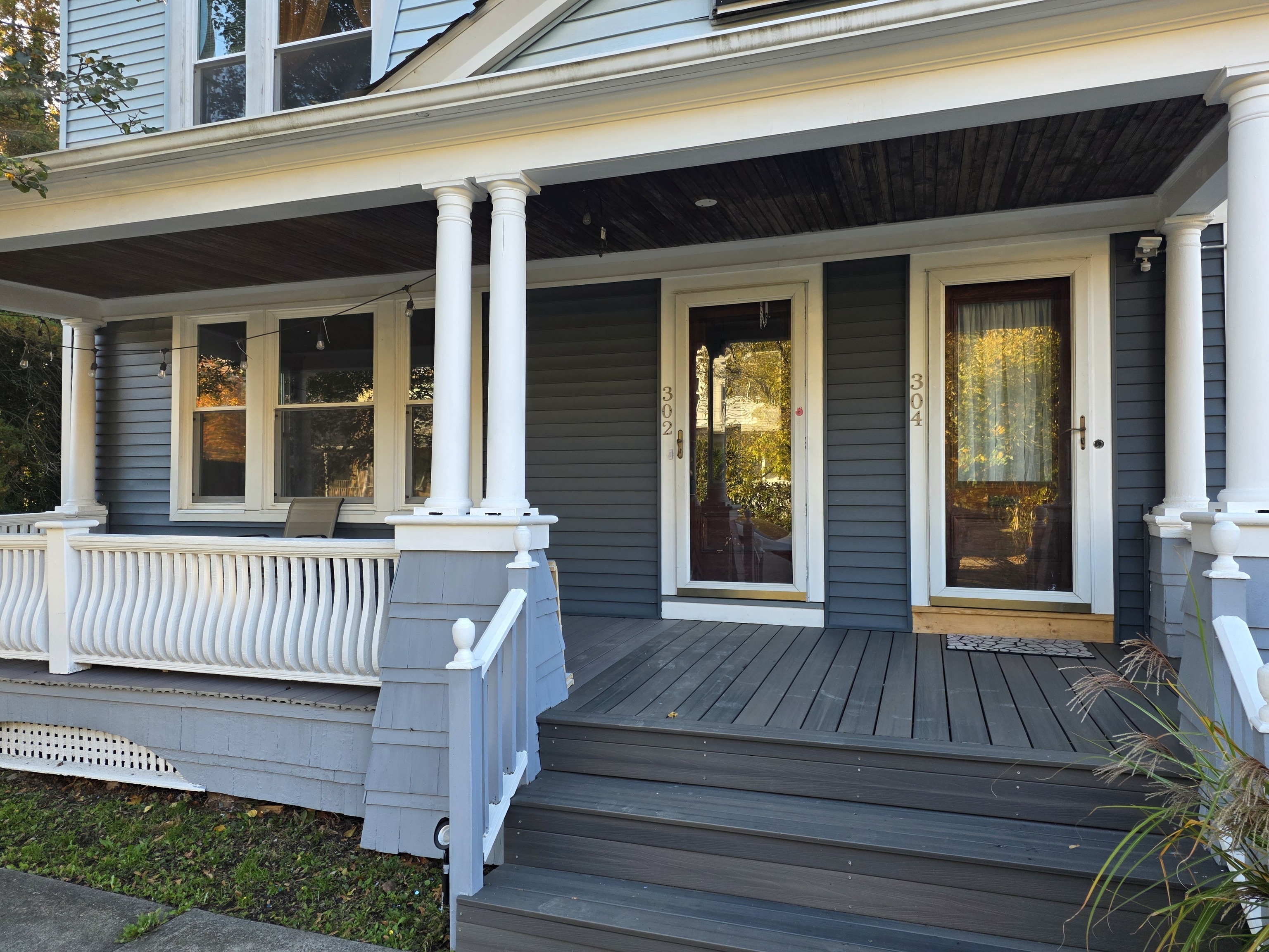 302 Lexington Avenue