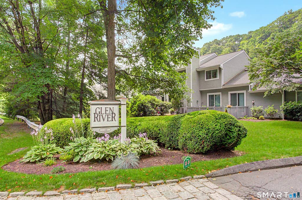 Photo of 9 Glen Ridge #9, Wilton, CT 06897 (MLS # 24195240)