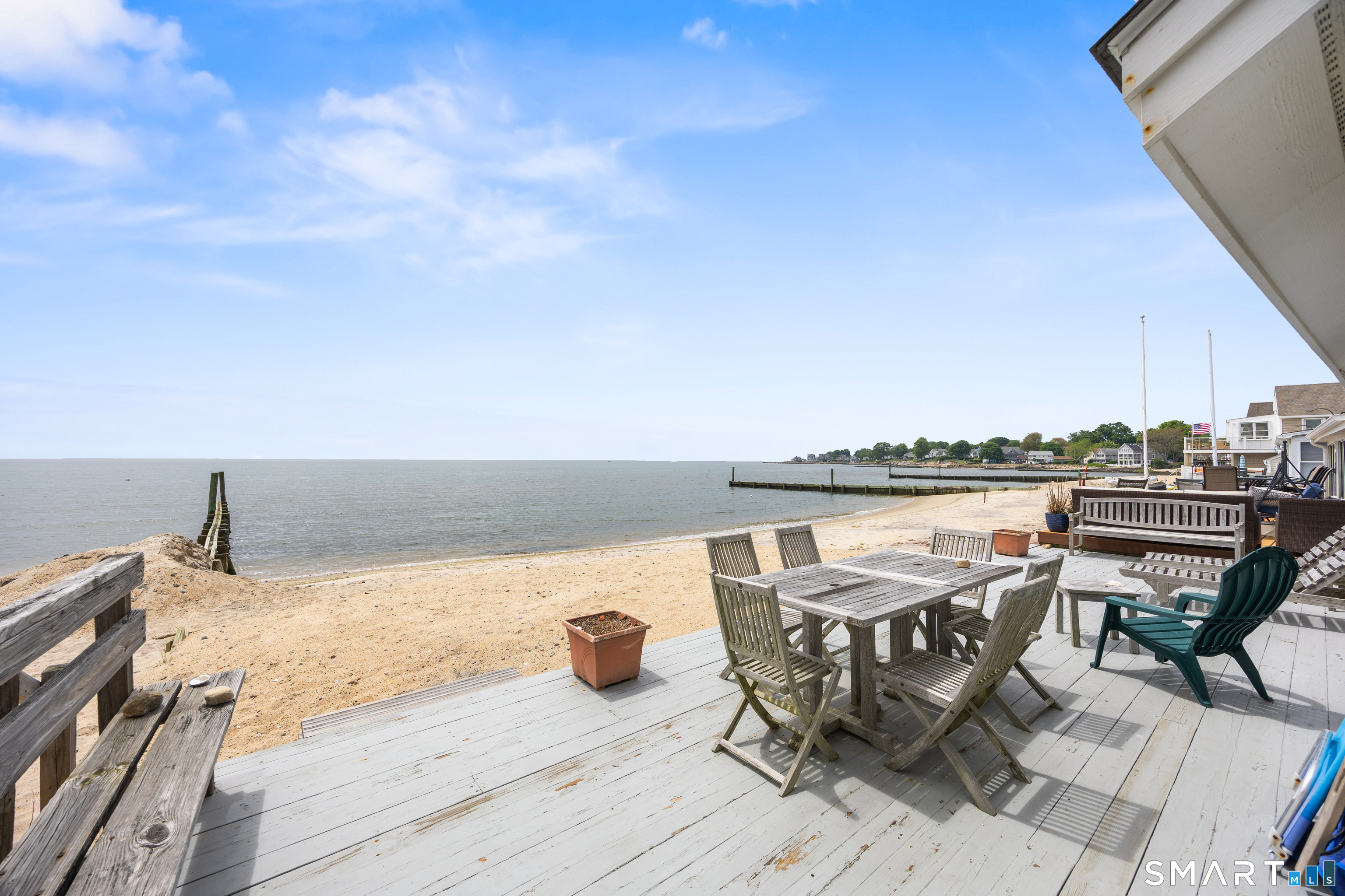 33 Beach Road West