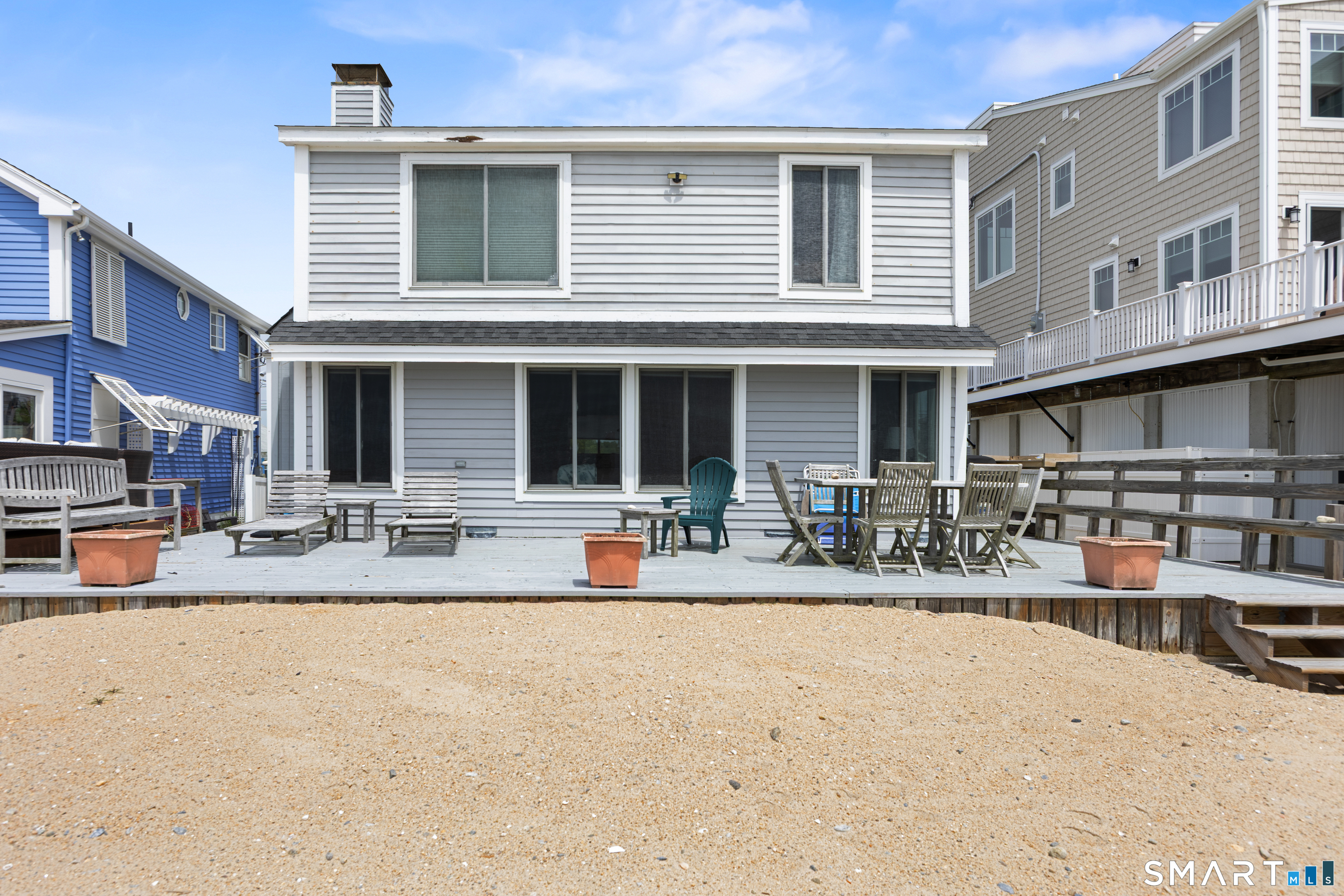 33 Beach Road West