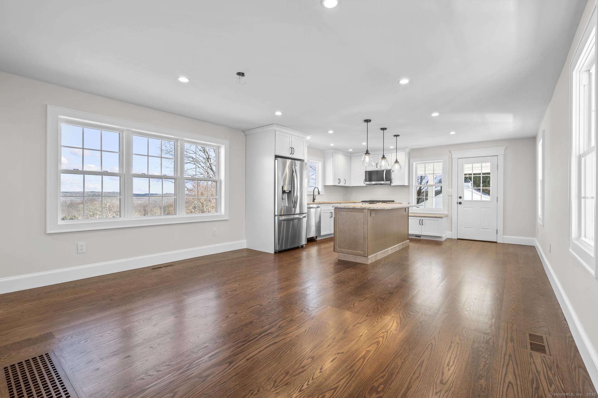 214 Chestnut Tree Hill Road, Oxford, Connecticut image 12
