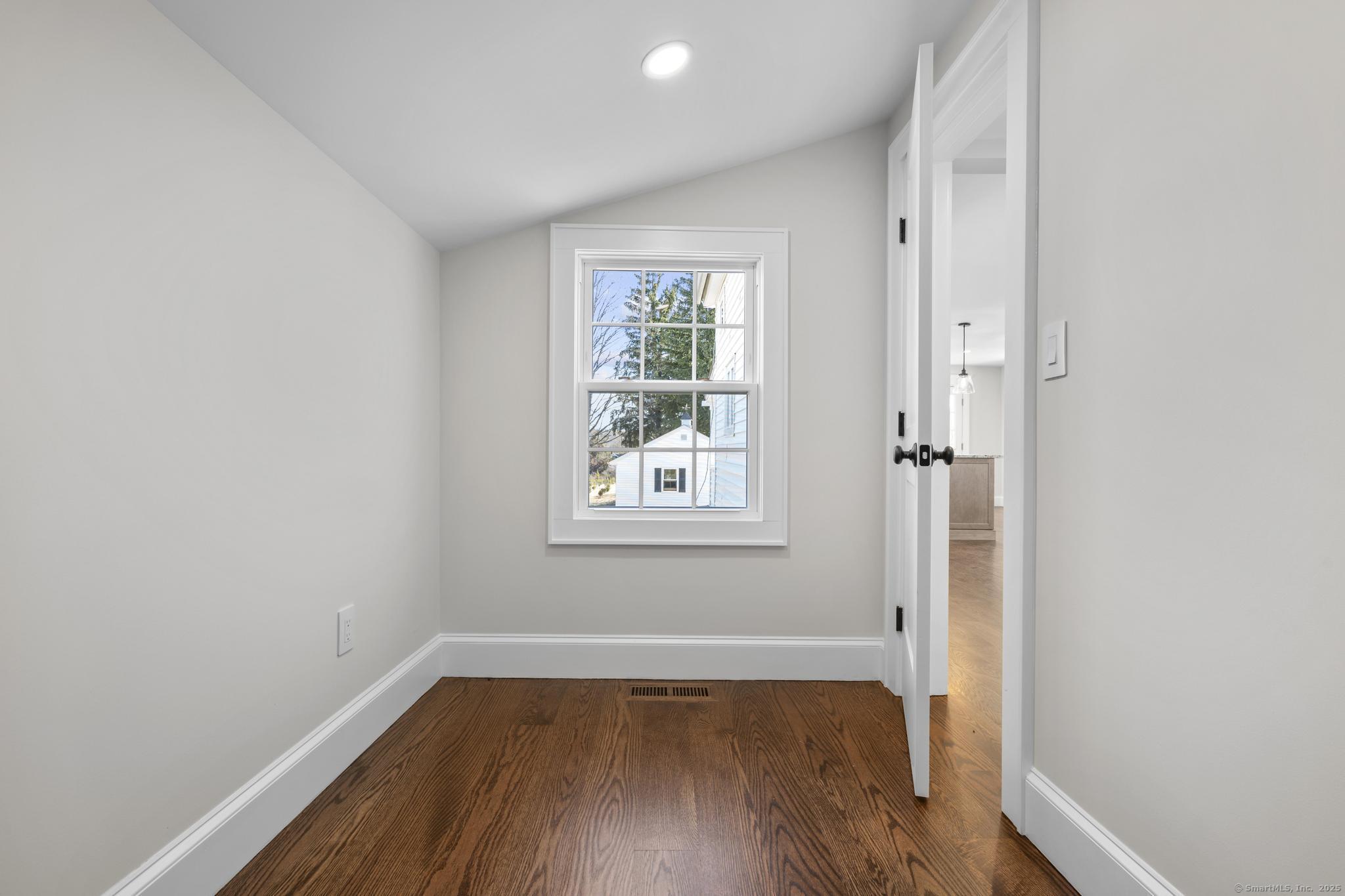 214 Chestnut Tree Hill Road, Oxford, Connecticut image 23